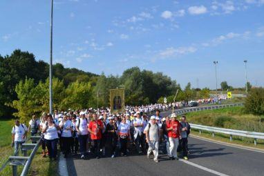 Od ratnog zavjeta do tradicije: Velikogoričani 35. put pješice kreću prema Mariji Bistrici