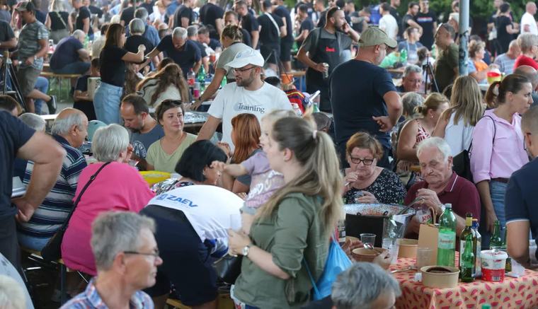/Foto/ Novi rekord višnjevačke fišijade: Na natjecanju je bilo 295 ekipa!