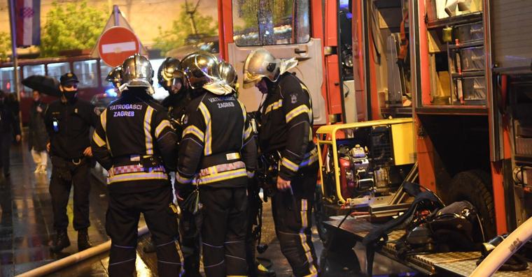 U splitskoj bolnici preminuo muškarac kojeg je prošli petak u garaži zahvatila vatra