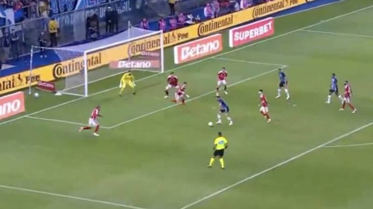 VIDEO Krovinović zabio prvijenac za Gremio u derbiju i odveo ga u polufinale Kupa