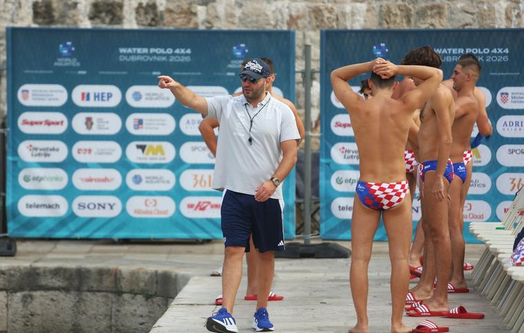 Oglasio se naš izbornik Paulo Obradović, trofejni Konavljanin: Slomili smo jaku Ameriku dvaput, a sada idemo do kraja!