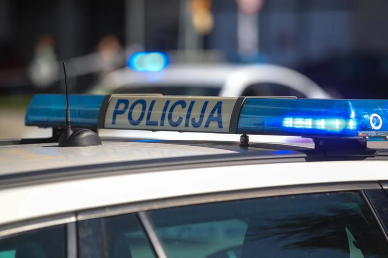 U prometnoj nesreći kod Rakovog potoka poginula jedna osoba