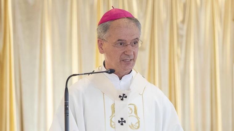 Donosimo homiliju zagrebačkog nadbiskupa Dražena Kutleše upućenu na svetkovinu Uznesenja Blažene Djevice Marije, 15. kolovoza, u Svetištu Majke Božje Remetske u zagrebačkim Remetama.