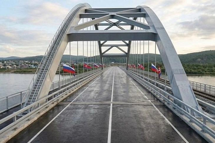 Rusija i Sjeverna Koreja otvorile novu cestovnu rutu: Stručnjak upozorava na prijevoz vojske i streljiva