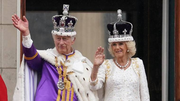 Kralj Charles razjasnio situaciju: Princ Harry i Meghan nemaju službene kraljevske dužnosti
